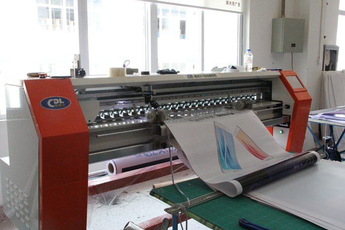 卷材全自動(dòng)覆膜機(jī)